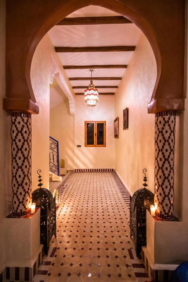 Riad Les Jardins De Мерзуга Экстерьер фото